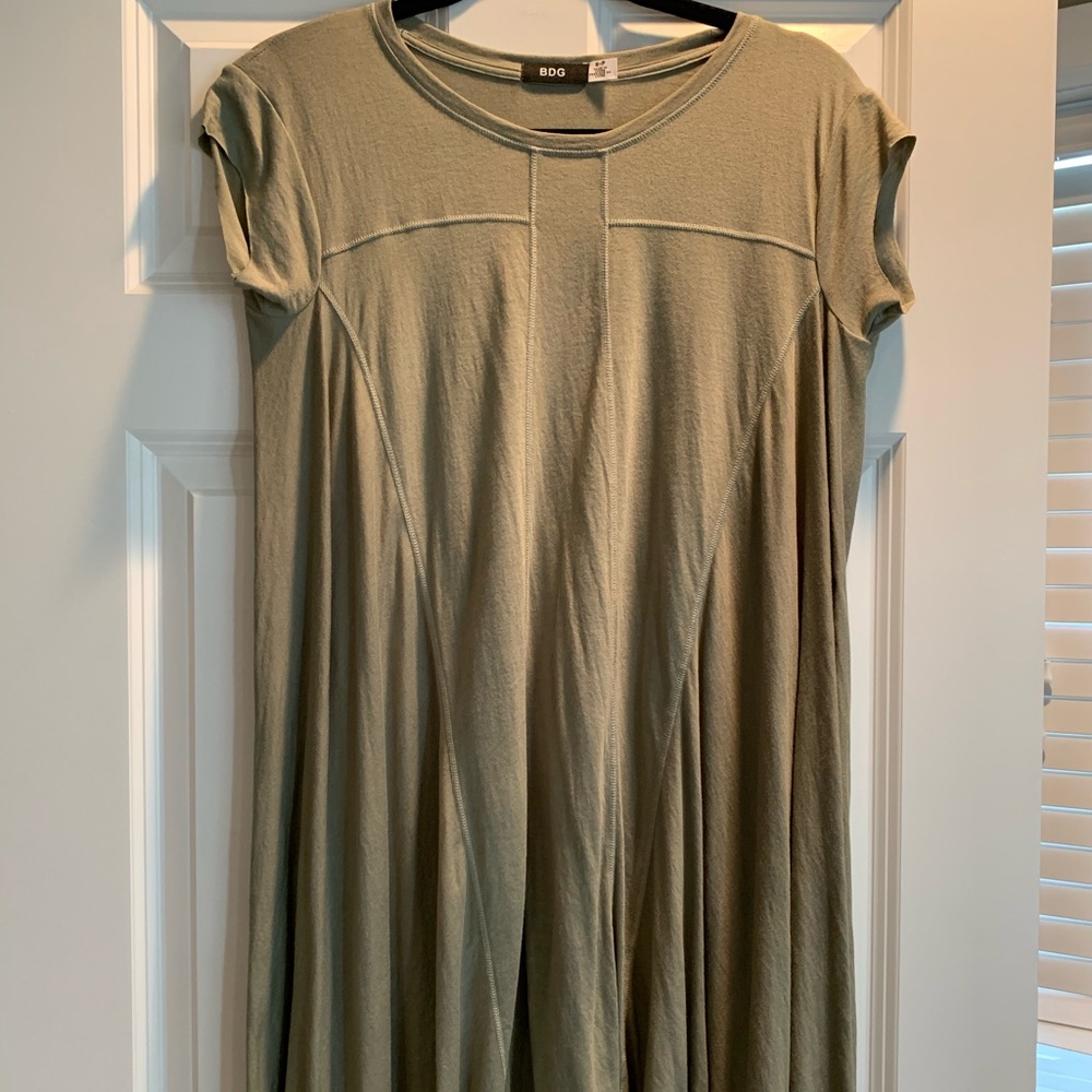 Army green flowy T-shirt dress